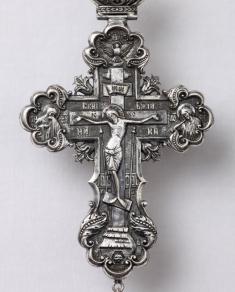 Cruce pectorală argintată sof-5110119